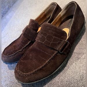 Brown Suede Slip-On Loafers with Crocodile Pattern